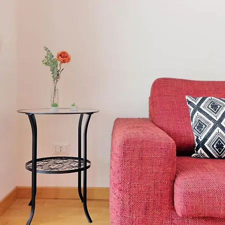 アパート Claudias Flat By Domusdimore *