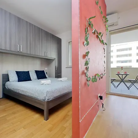 アパート Claudias Flat By Domusdimore